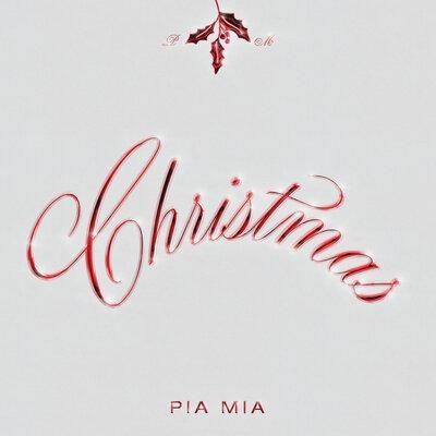 NYE - Pia Mia